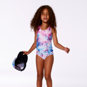 Deux par Deux Maillot de bain une-pièce imprimé avec papillons sur fond multicolore
